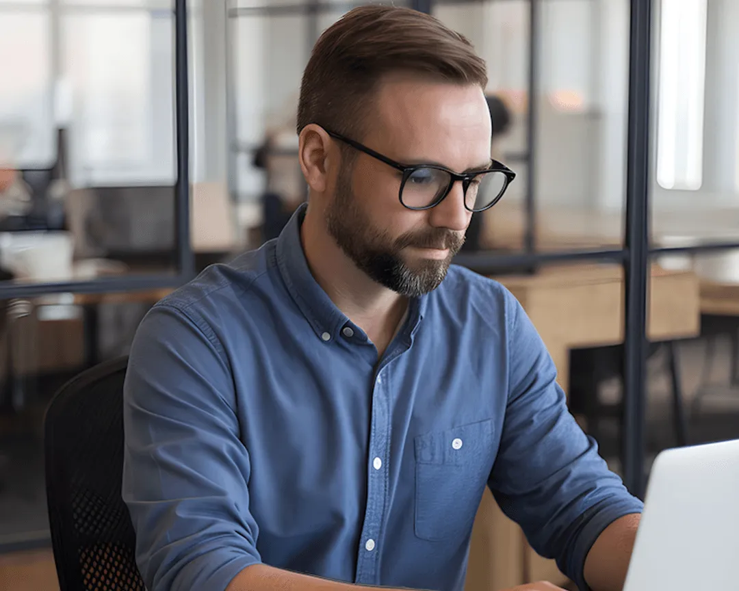 Airline operations team using connected digital systems